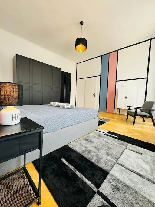 Exclusive Suite Augarten Vienna 0*,
